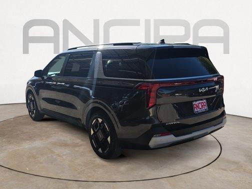 Metal 2026 Kia Carnival EX