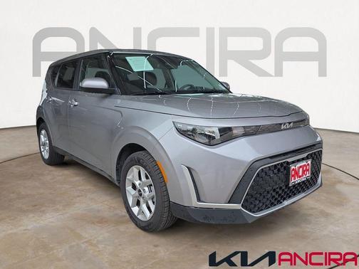 Gravity Gray 2025 Kia Soul LX