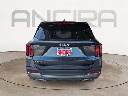2024 Kia Sorento EX