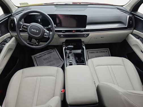 Red 2025 Kia Sorento S