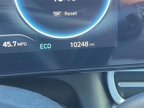 2025 Hyundai ELANTRA HEV Limited