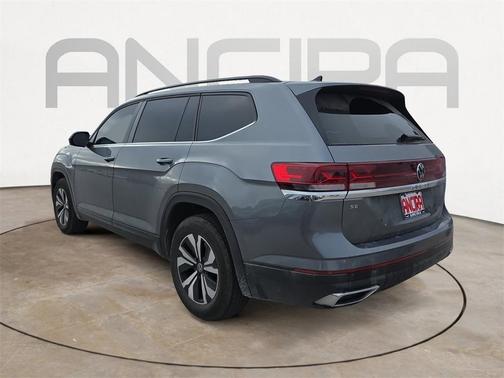 2025 Volkswagen Atlas 2.0T SE