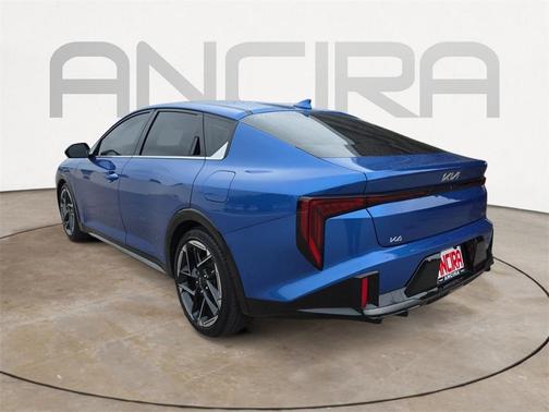 2025 Kia K4 GT-Line