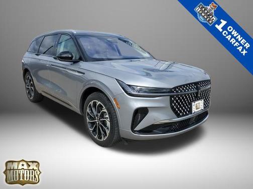 2025 Lincoln Nautilus Reserve