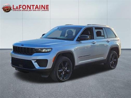 2022 Jeep Grand Cherokee Altitude