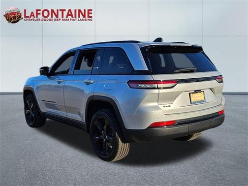 2022 Jeep Grand Cherokee Altitude