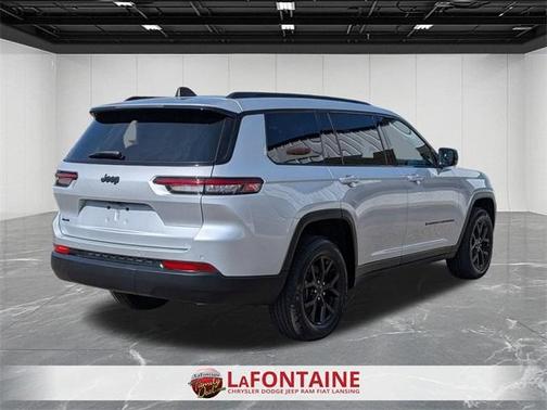 2024 Jeep Grand Cherokee L Laredo
