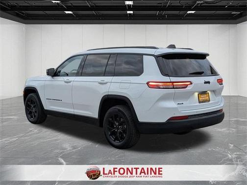 2024 Jeep Grand Cherokee L Laredo