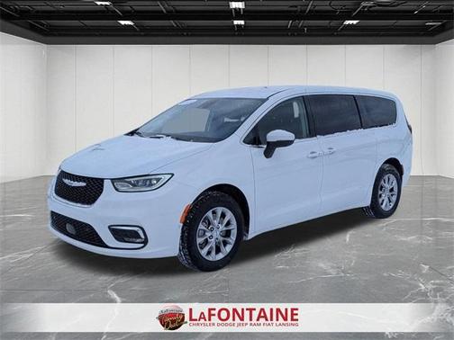 2023 Chrysler Pacifica Touring-L