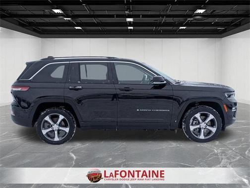 2022 Jeep Grand Cherokee 4xe Base