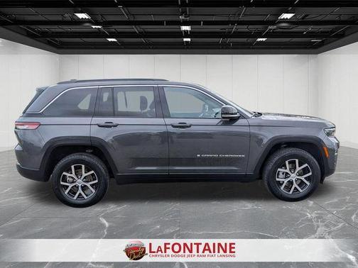Metallic 2024 Jeep Grand Cherokee Limited