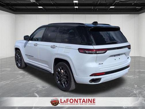 2025 Jeep Grand Cherokee Summit