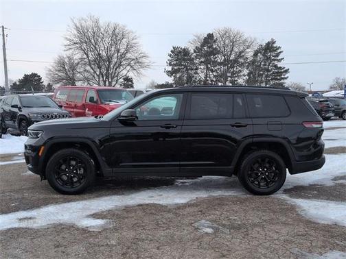 2024 Jeep Grand Cherokee L Laredo