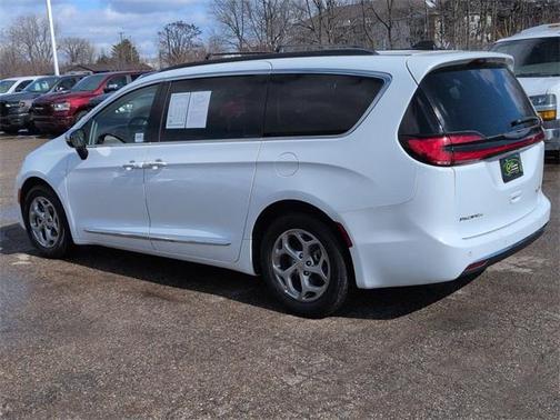 2023 Chrysler Pacifica Limited