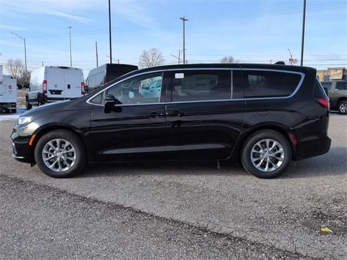 2026 Chrysler Pacifica Limited
