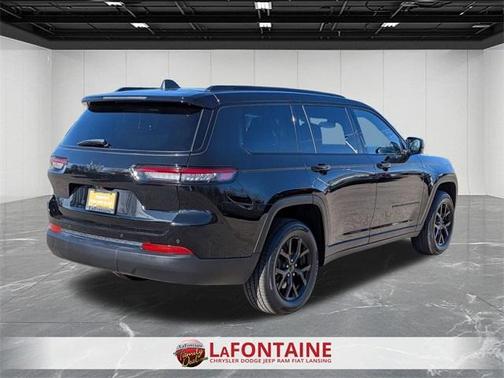 2024 Jeep Grand Cherokee L Laredo