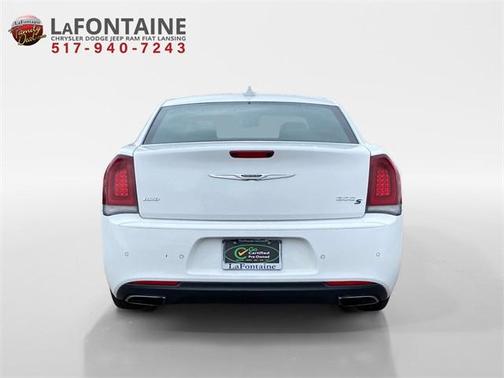 2017 Chrysler 300 S