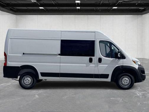Bright White Clearcoat 2026 RAM ProMaster 2500 High Roof