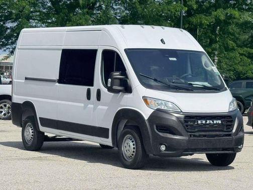 Bright White Clearcoat 2026 RAM ProMaster 2500 High Roof