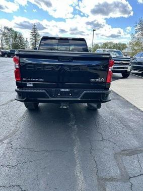 Black 2022 Chevrolet Silverado 2500 High Country