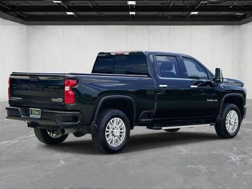 Black 2022 Chevrolet Silverado 2500 High Country
