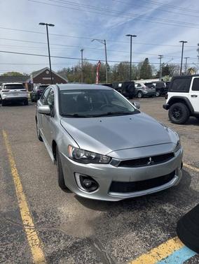 2016 Mitsubishi Lancer ES