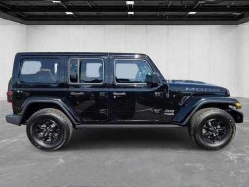Black Clearcoat 2019 Jeep Wrangler Unlimited Moab