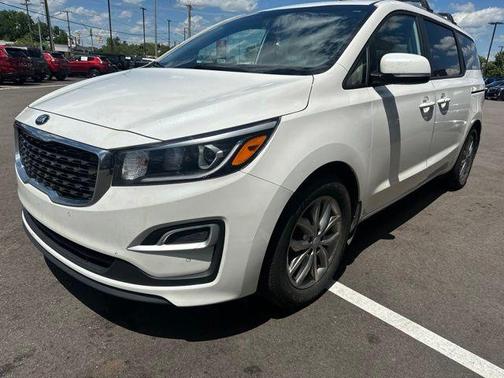 Snow White Pearl 2020 Kia Sedona EX