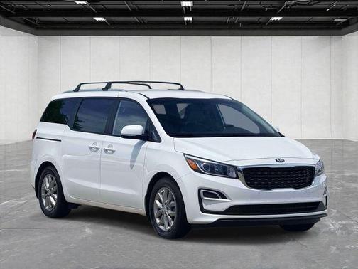 Snow White Pearl 2020 Kia Sedona EX