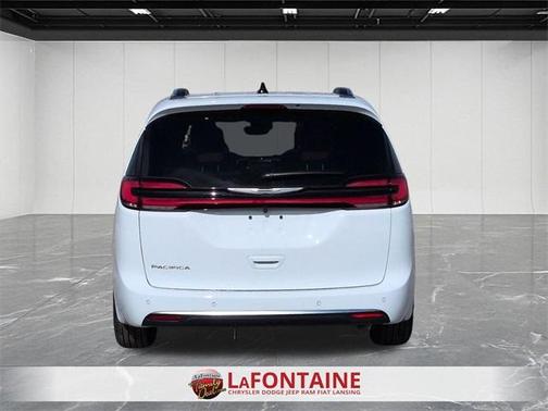 2026 Chrysler Pacifica Pinnacle