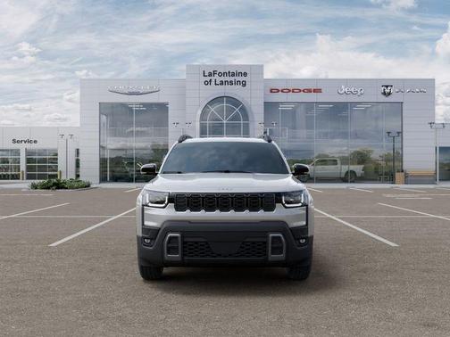 Silver Zynith Clearcoat 2026 Jeep Cherokee LAREDO/LIMITED