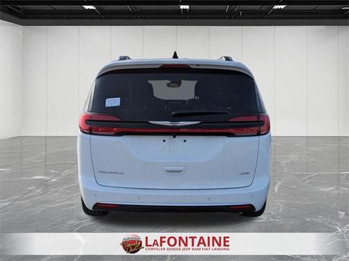 2026 Chrysler Pacifica Pinnacle