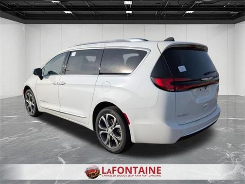 2026 Chrysler Pacifica Pinnacle