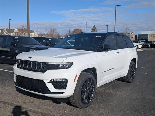 2025 Jeep Grand Cherokee Summit