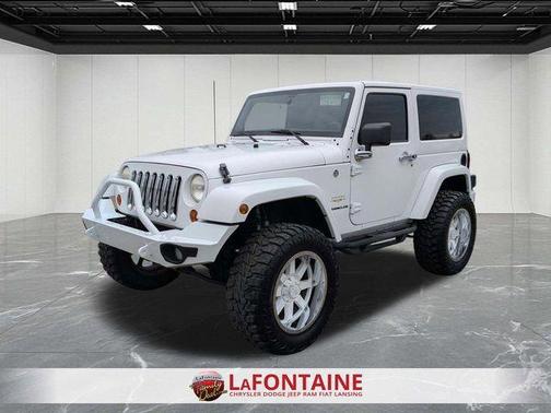 Bright White Clearcoat 2011 Jeep Wrangler Sahara