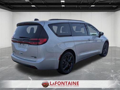 2026 Chrysler Pacifica Limited