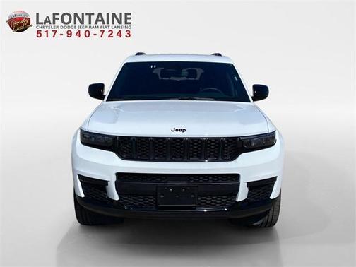 2023 Jeep Grand Cherokee L Laredo