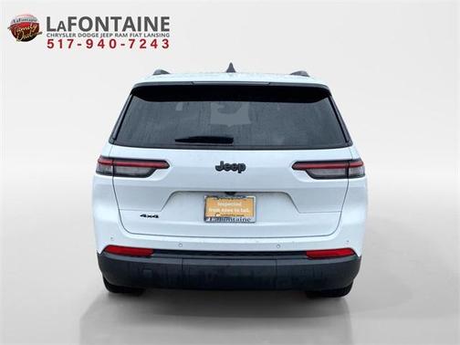 2023 Jeep Grand Cherokee L Laredo