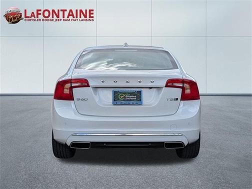 2018 Volvo S60 T5 Inscription Platinum