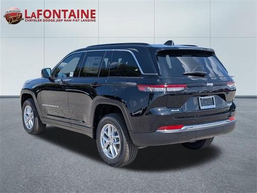 2025 Jeep Grand Cherokee Laredo X