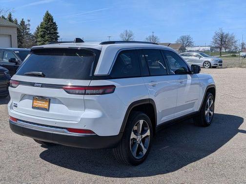 2023 Jeep Grand Cherokee 4xe Base