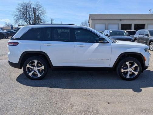 2023 Jeep Grand Cherokee 4xe Base
