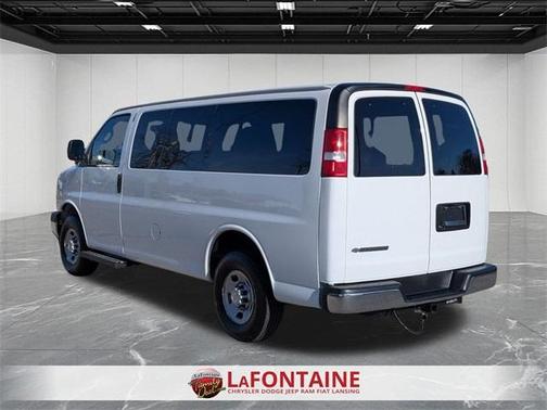 2021 Chevrolet Express 2500 LS