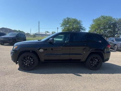 2021 Jeep Grand Cherokee Laredo X
