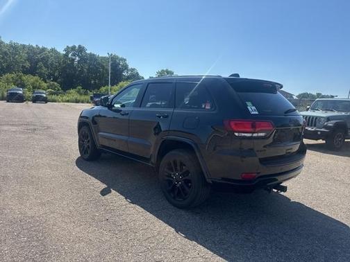 2021 Jeep Grand Cherokee Laredo X