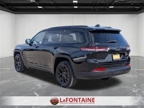 2024 Jeep Grand Cherokee L Laredo