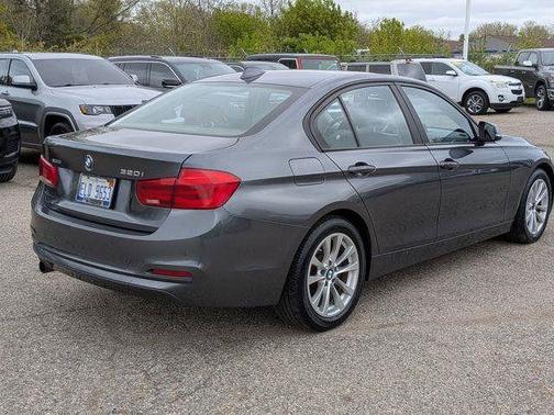 Mineral Gray Metallic 2016 BMW 320 i xDrive