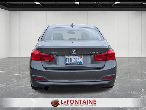 Mineral Gray Metallic 2016 BMW 320 i xDrive