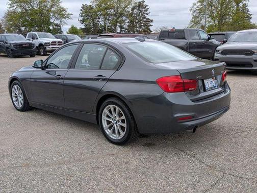 Mineral Gray Metallic 2016 BMW 320 i xDrive