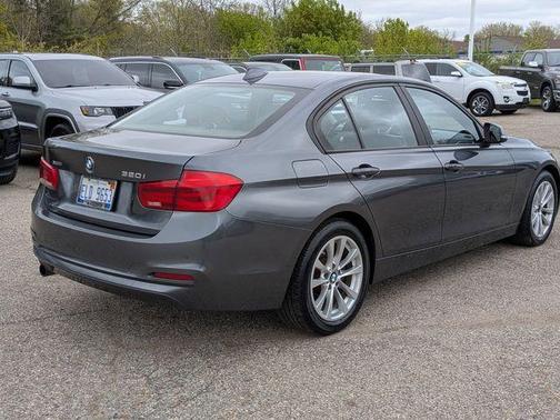 Mineral Gray Metallic 2016 BMW 320 i xDrive
